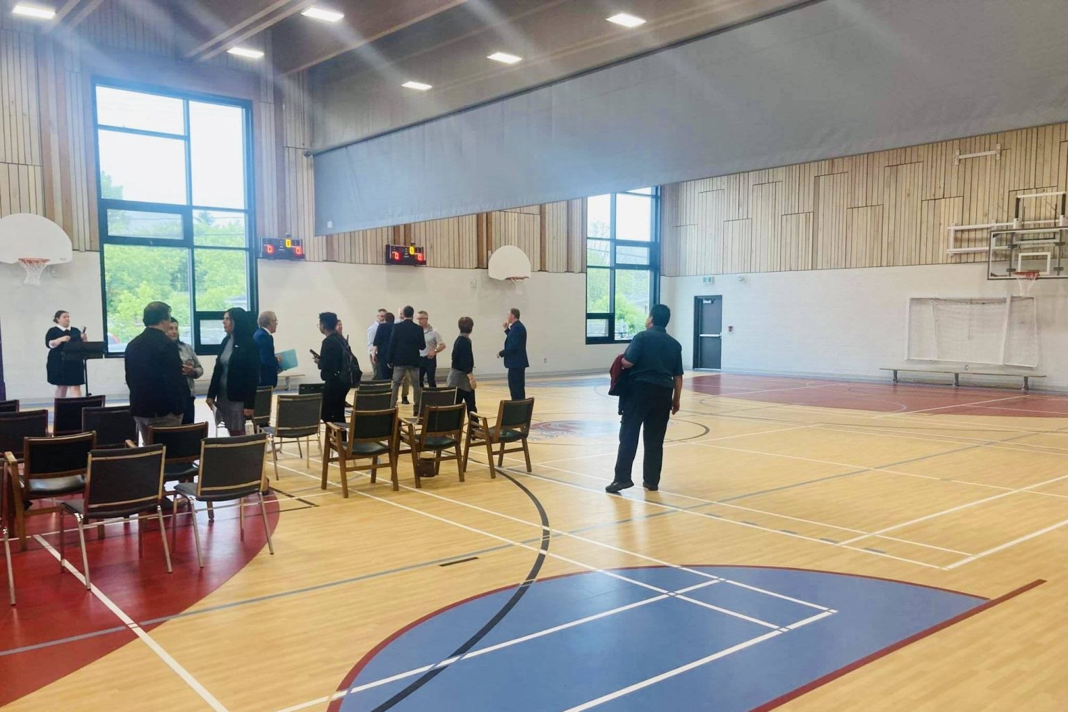 Tout nouveau gymnase double à l'école SainteThérèse L’Hebdo Journal