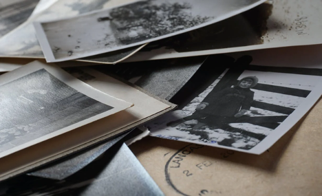 Photography just a click away: How online photo printing has changed the way we store memories